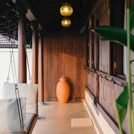 Lakeshore Villa Alappuzha Eksteriør bilde
